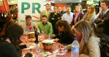 Ángel Varea presenta la campaña ante los medios